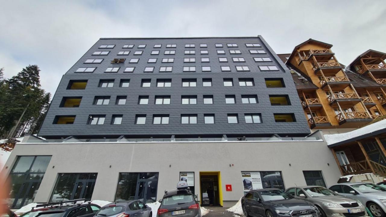 Mountain Angel Apartment Яхорина Екстериор снимка
