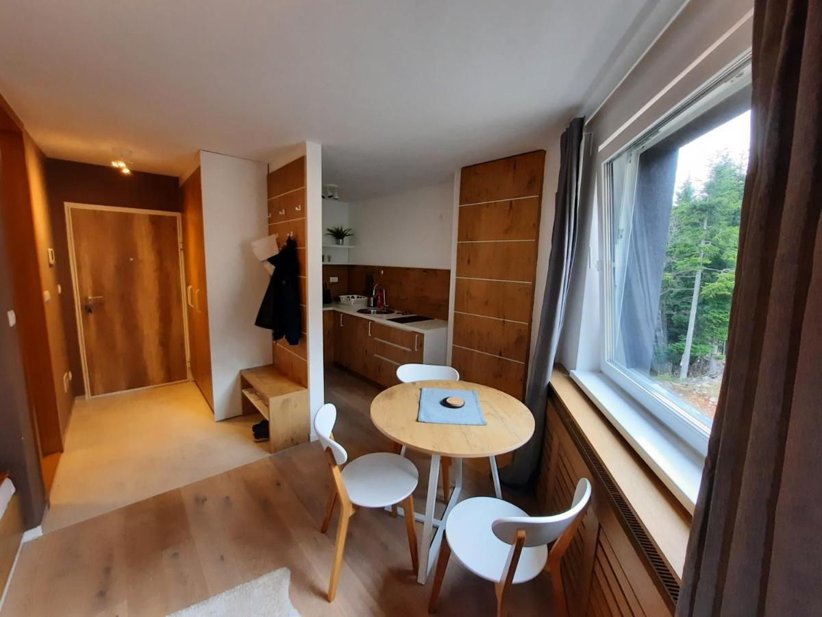 Mountain Angel Apartment Яхорина Екстериор снимка